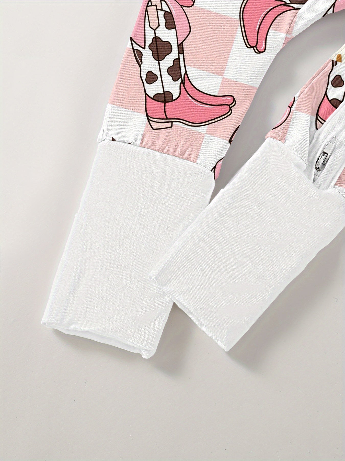 Soft Bamboo zippy with Pink Boots Western Style Print, Double-Sided Zipper