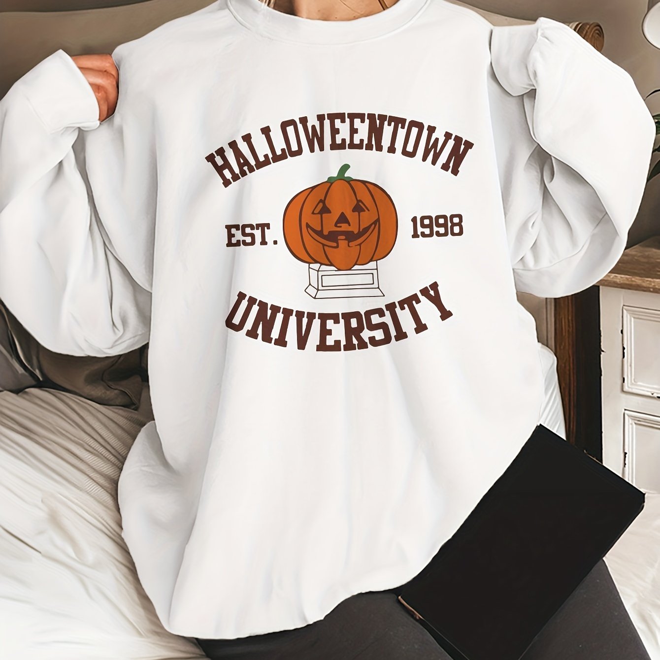 [Halloweentown] Halloween Print Sweatshirt, Women's Casual Long Sleeve Crew Neck