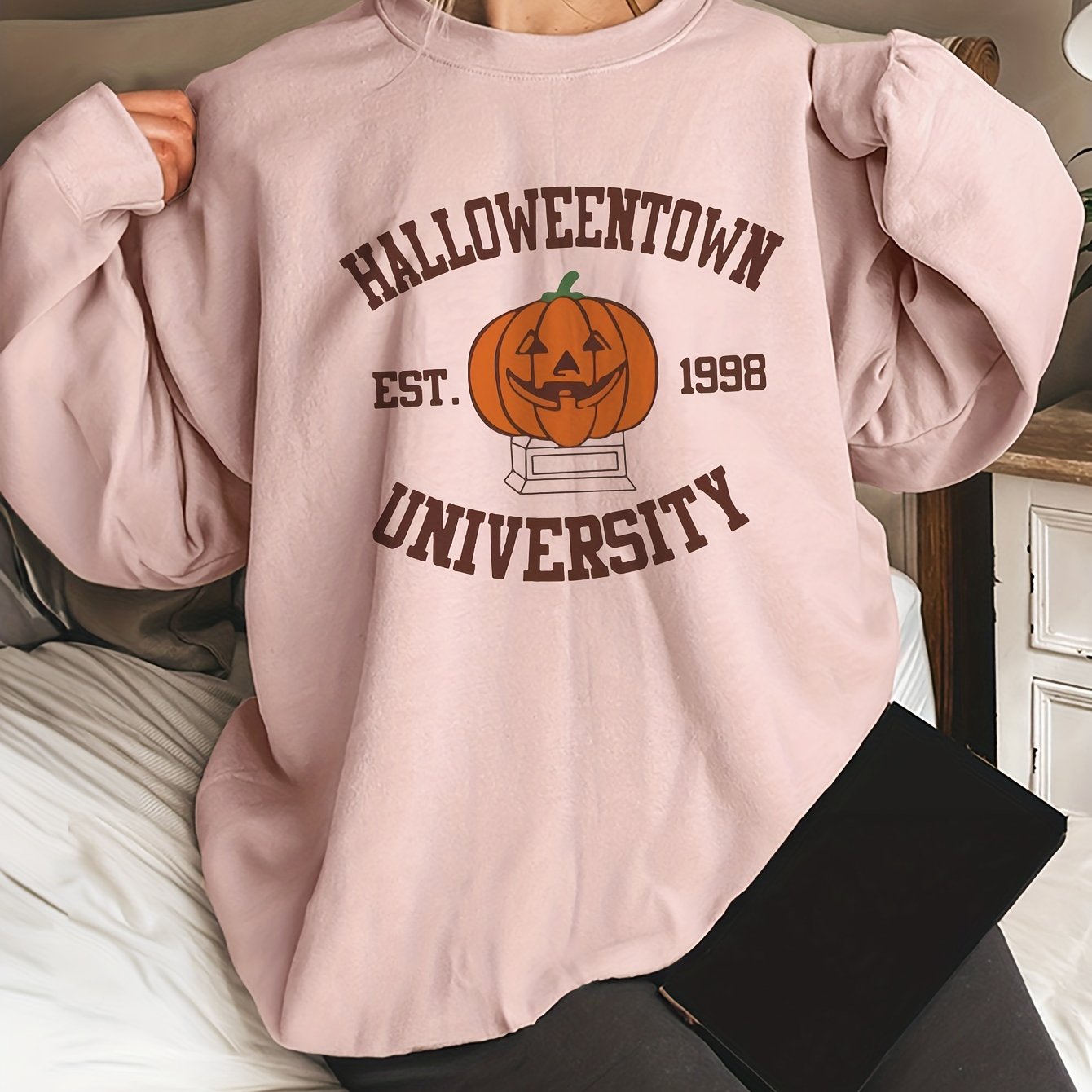 [Halloweentown] Halloween Print Sweatshirt, Women's Casual Long Sleeve Crew Neck